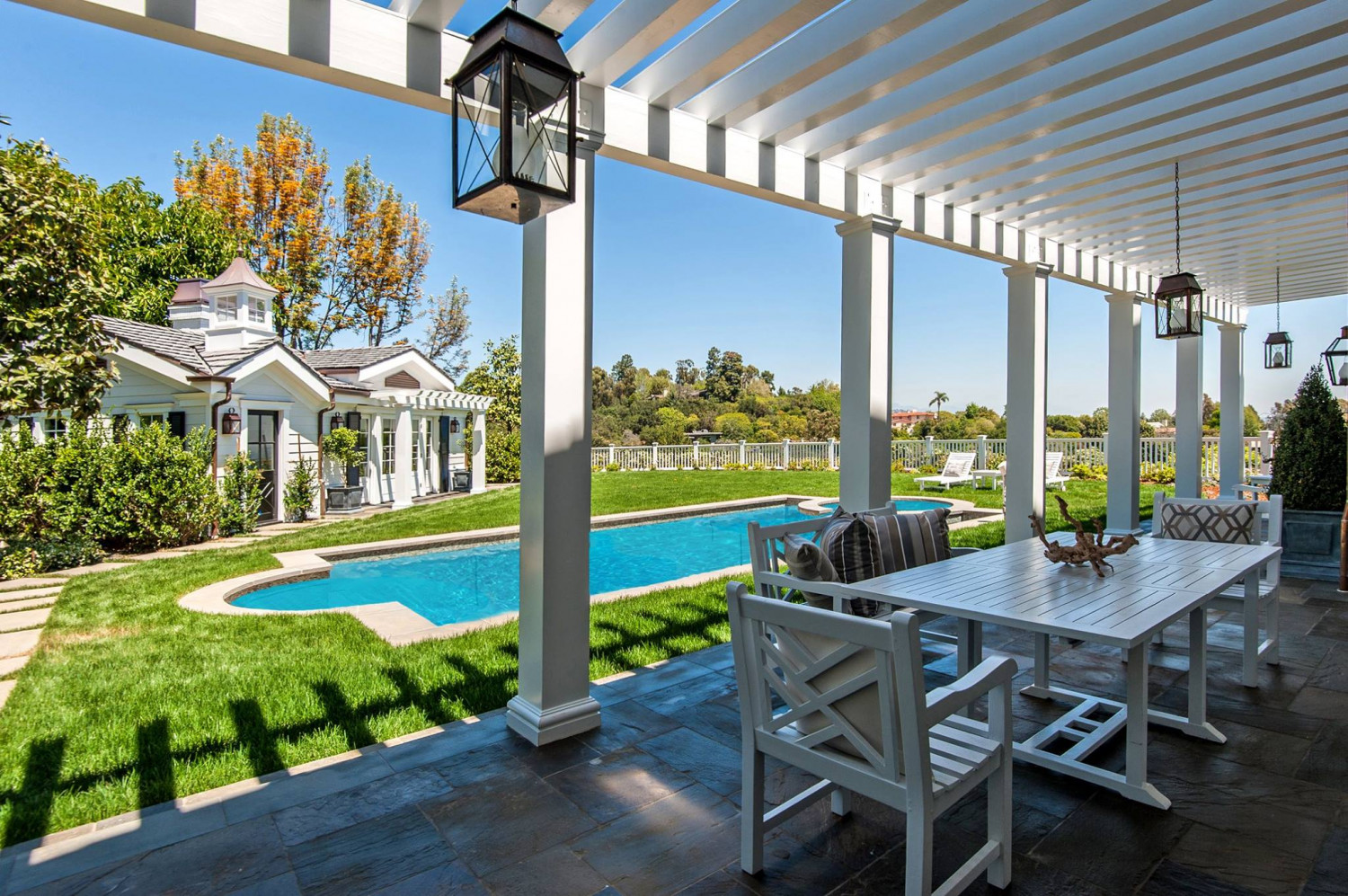 Coach House Lantern Series New Orleans